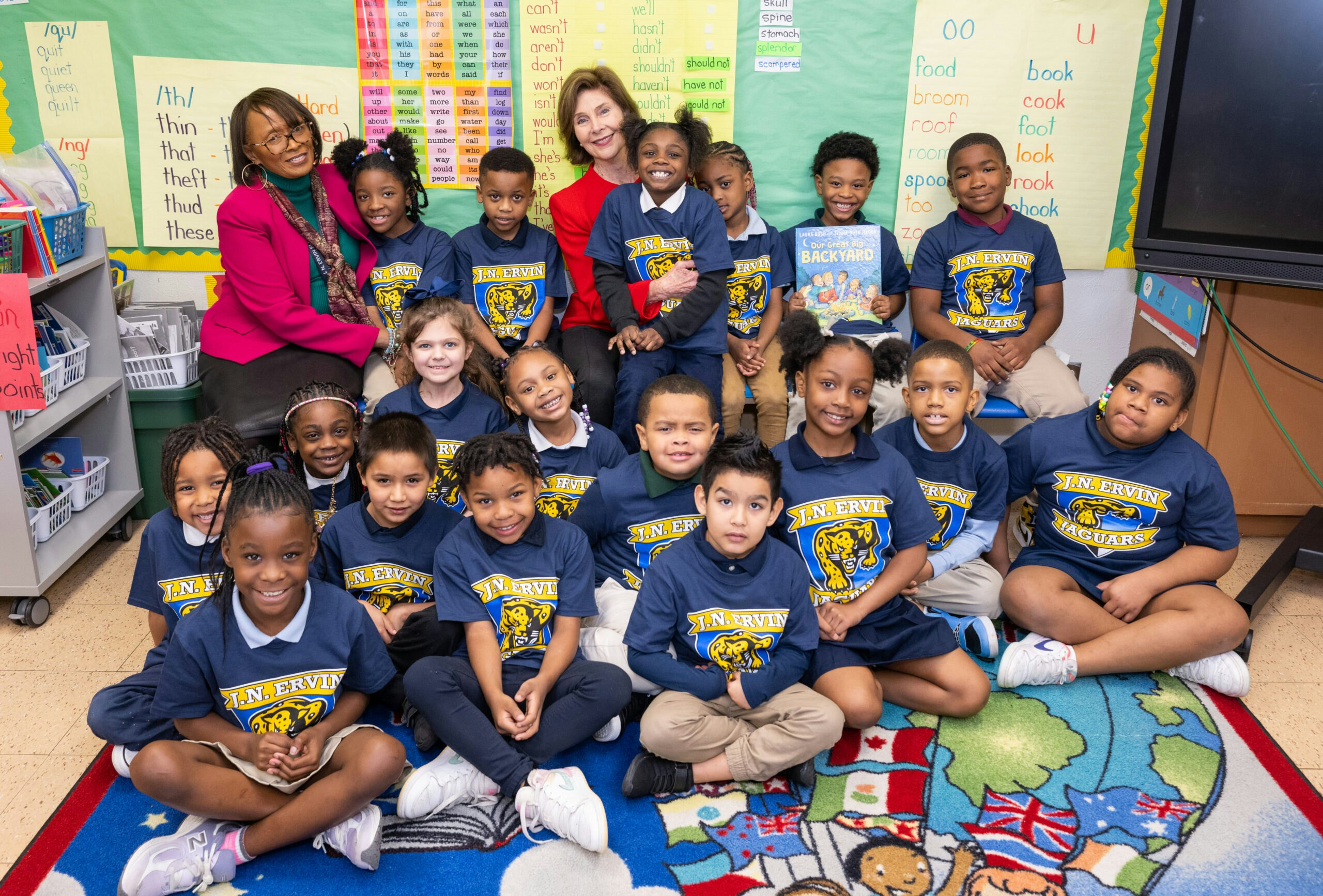 Mrs. Laura Bush visits J.N. Ervin Elementary School in Dallas